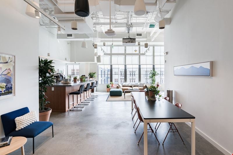 120 West Trinity Place Coworking