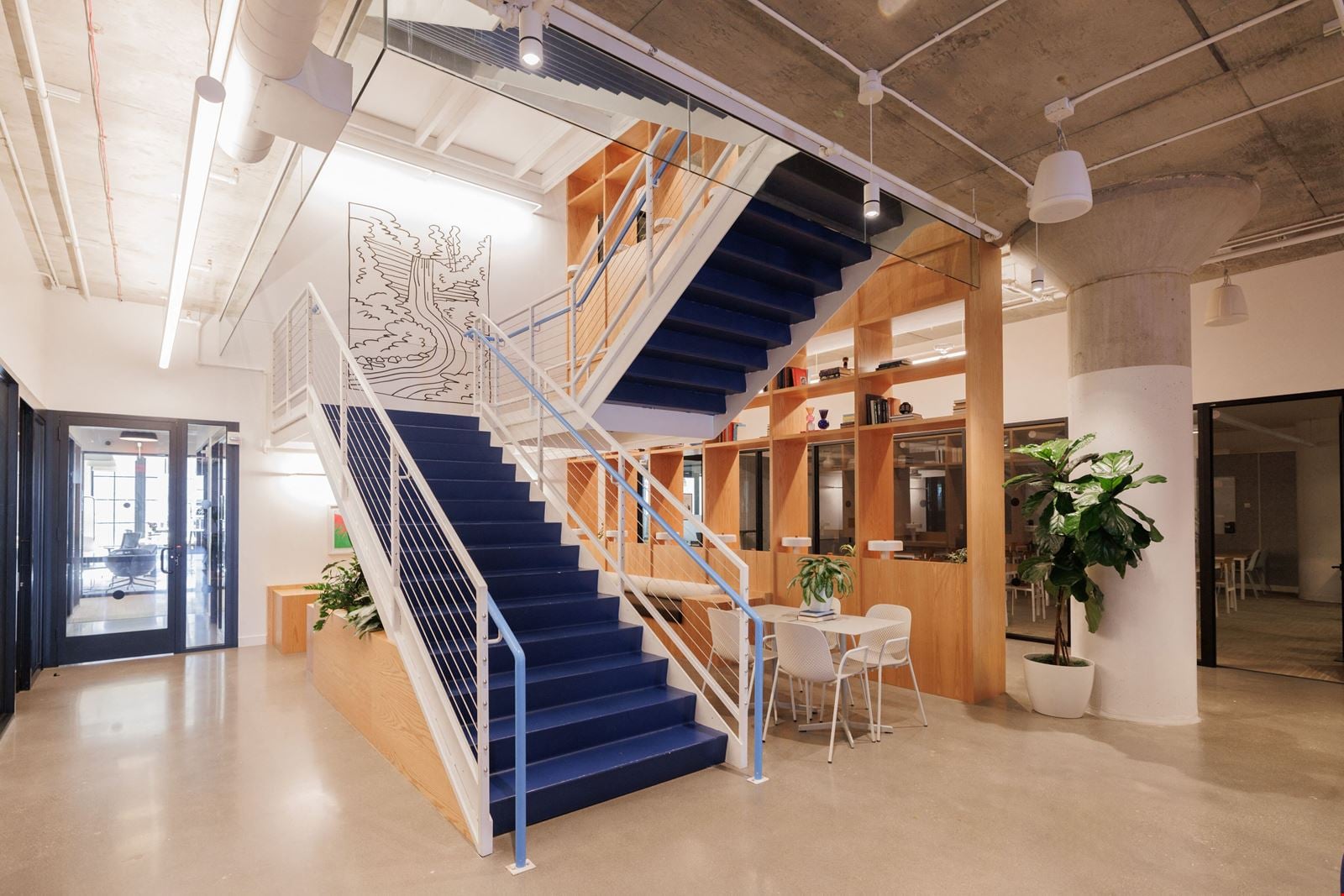 729 N Washington Ave workspace, Minneapolis, MN