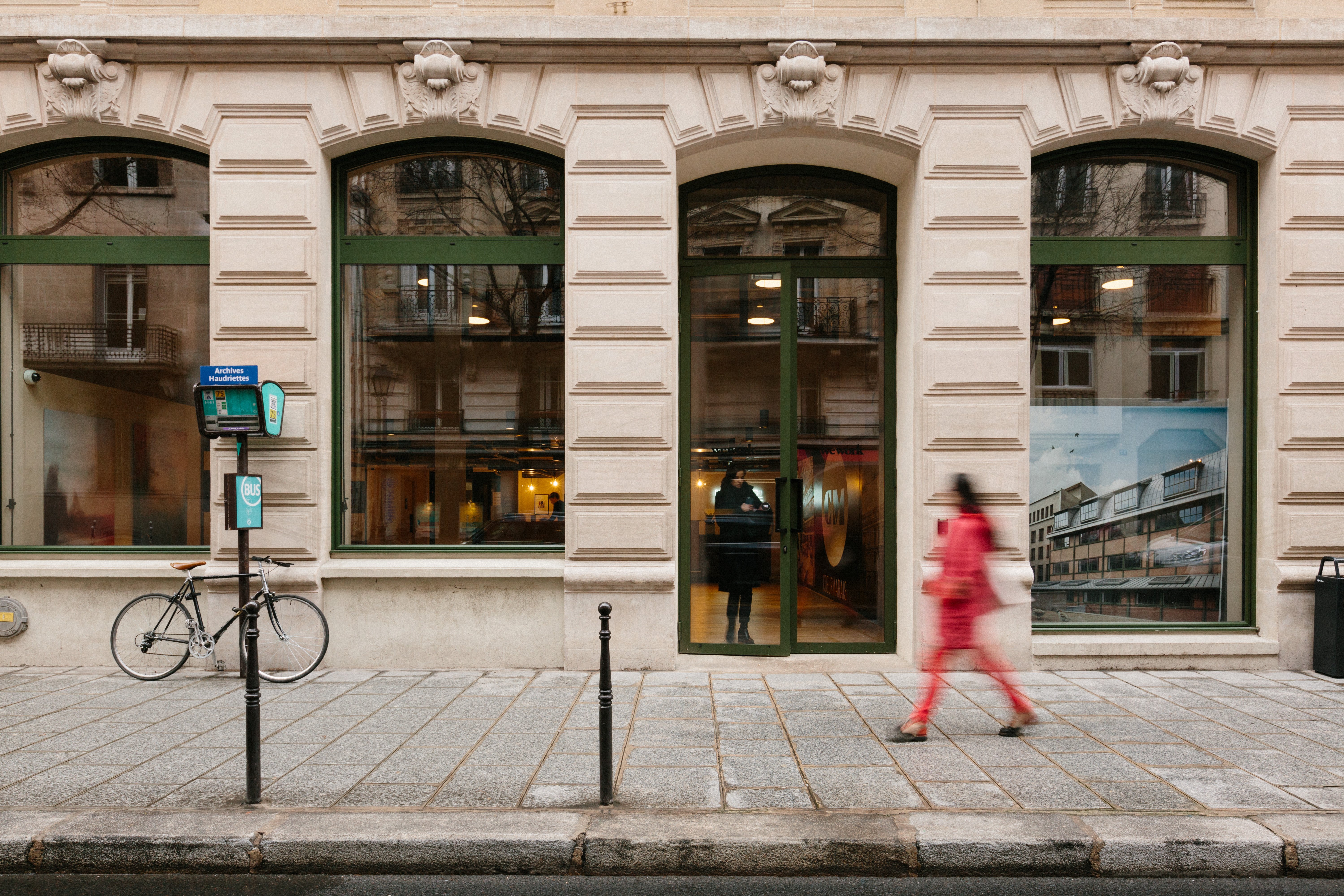 New balance shop le marais paris