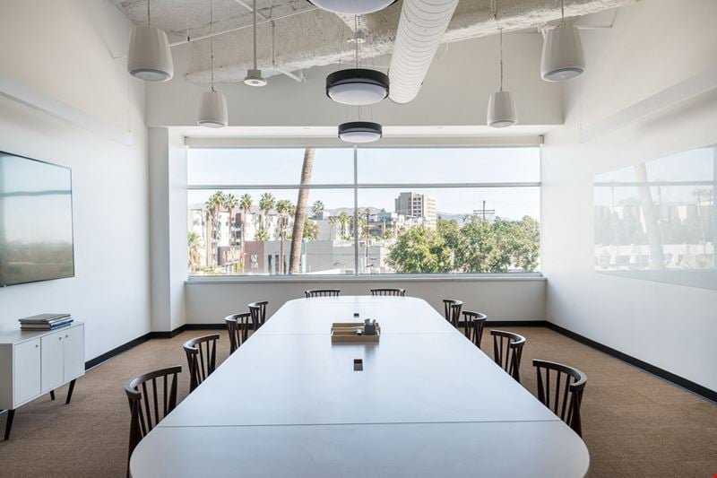 5161 Lankershim Blvd Conference Room