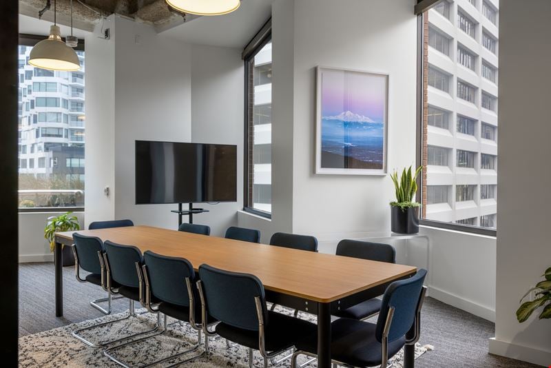 201 Spear St Conference Room