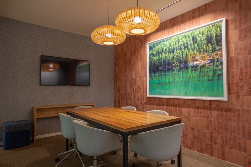 Insurgentes Sur 1079 Conference Room