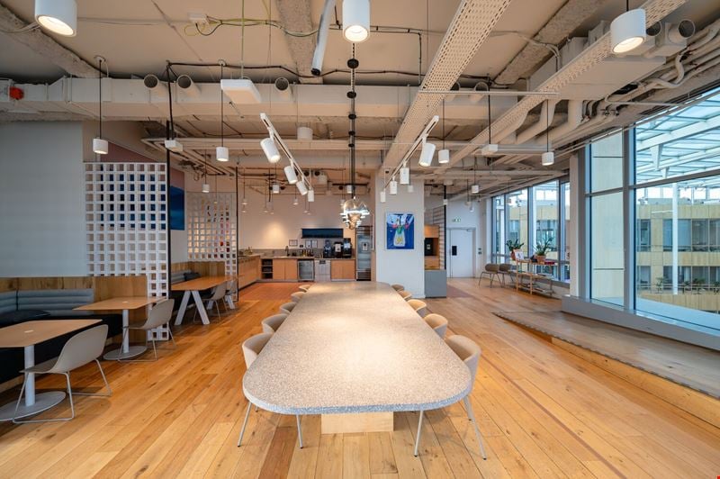 198 Avenue De France Coworking
