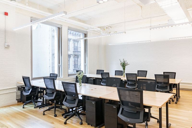 148 Lafayette St Office Space