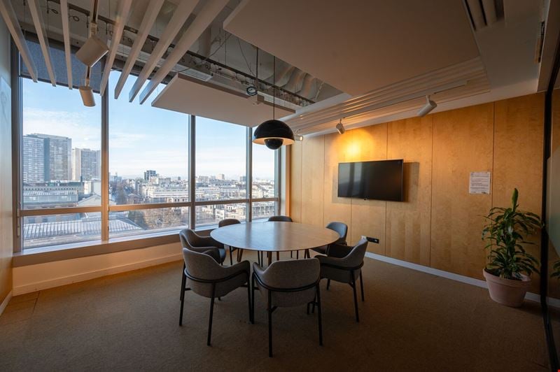 198 Avenue De France Conference Room