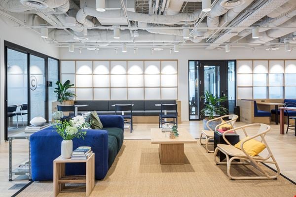 D-Tower Nishishinjuku Coworking