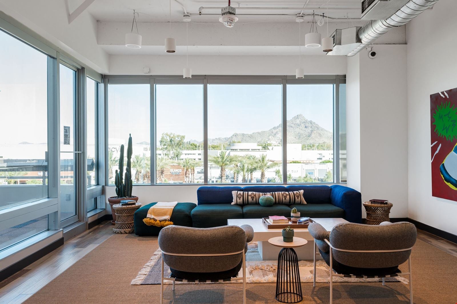 2425 E Camelback Rd workspace, Phoenix, AZ