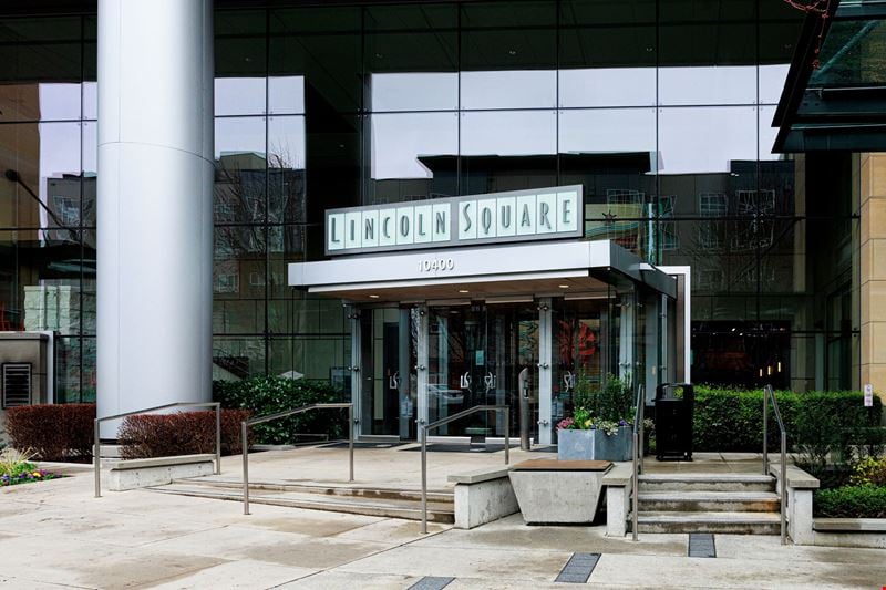 Lincoln Square Exterior
