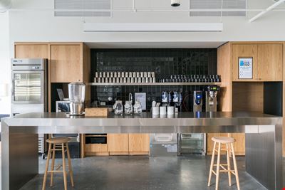 1155 Perimeter Center West Coworking