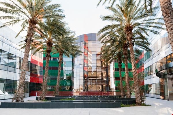 Pacific Design Center - Red Building Coworking