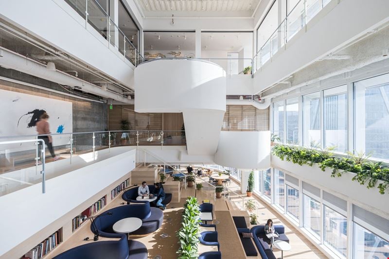 Salesforce Tower Office Space in SoMa