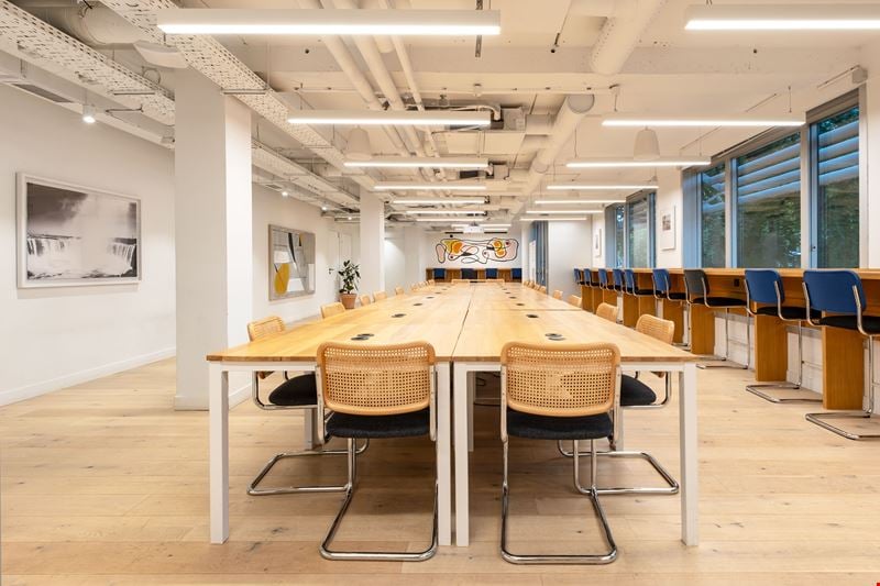 8 Rue des Pirogues de Bercy Coworking