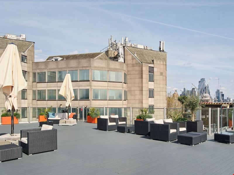 Aldwych House Exterior