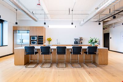 1600 7th Ave Coworking