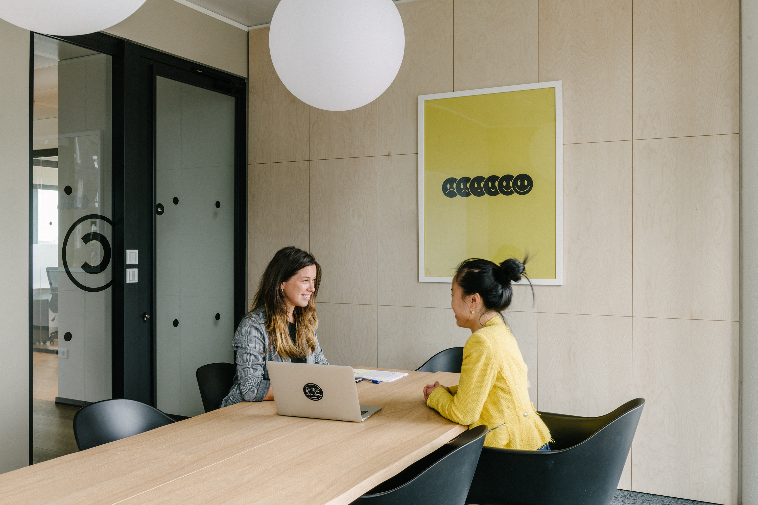 Coworking Offices in Zuidas Amsterdam - Strawinskylaan | WeWork