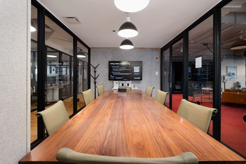 515 N State Conference Room