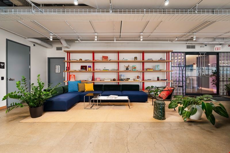 515 N State Coworking