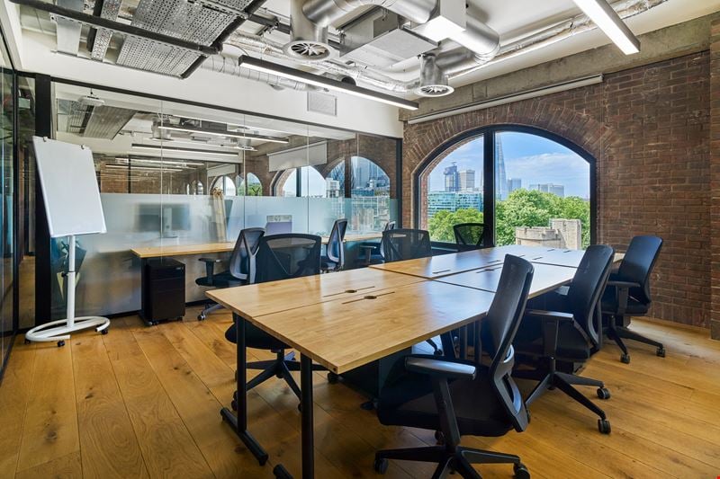 1 St Katharine's Way Office Space