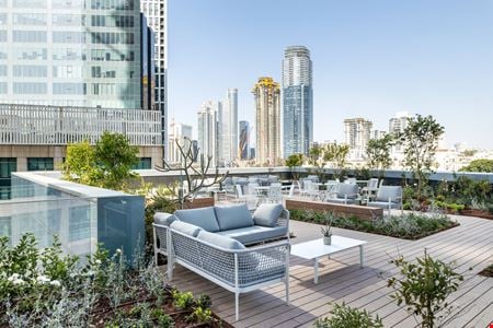 Imagen del edificio para Azrieli Town
