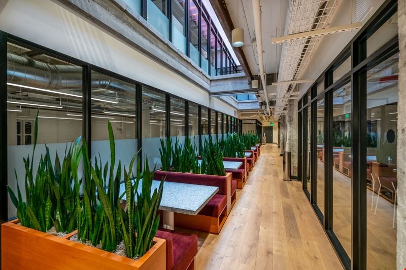 830 NE Holladay St Coworking