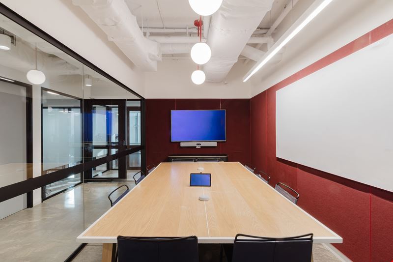 64 York St Conference Room