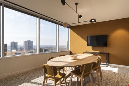 Immagine edificio per Common Desk - Post Oak