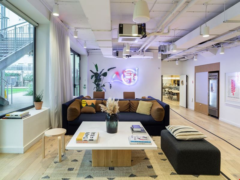 172 Blvd de la Villette Coworking Space La Villette, Paris WeWork