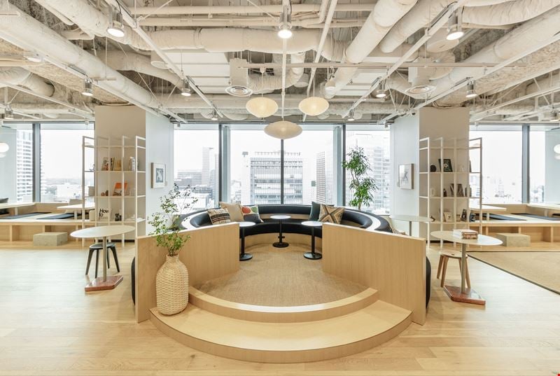 Kanda Square Coworking