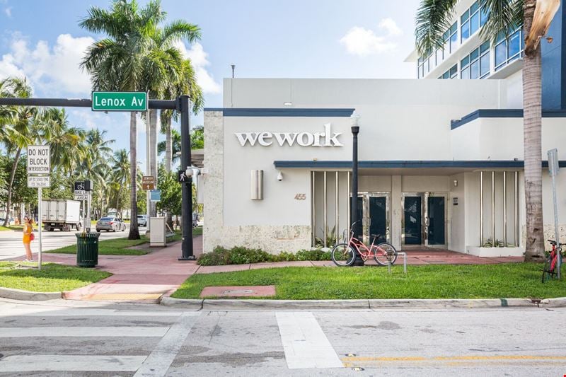 Miami Beach Apple Store Build-Out Stalled