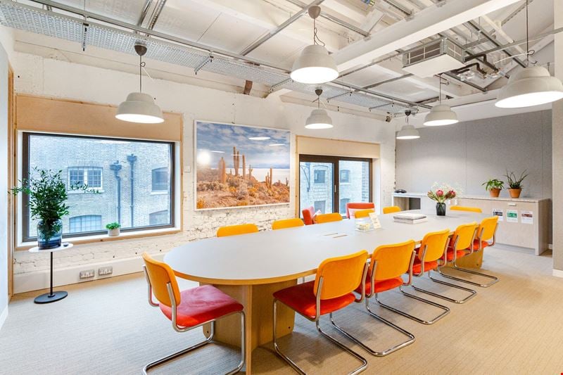 10 Devonshire Square Conference Room