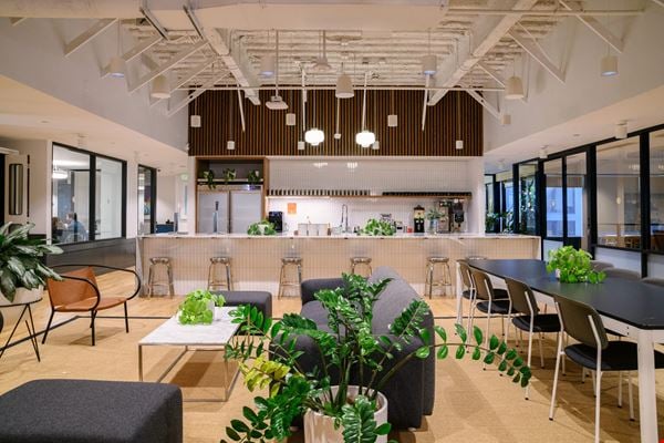 520 Broadway Coworking