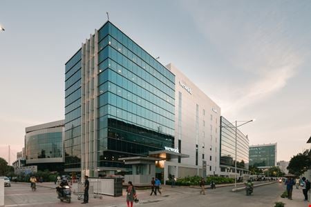 Image de bâtiment pour Cinnabar Hills