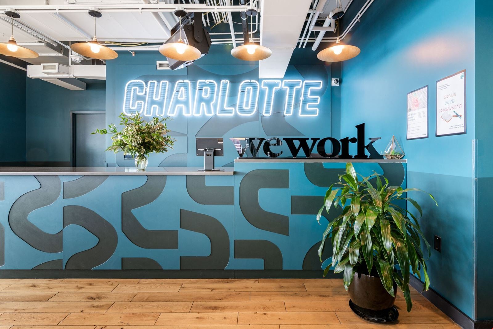 615 S College St workspace, Charlotte, NC