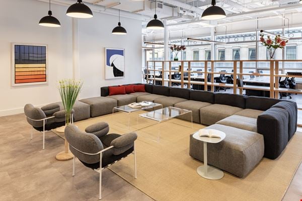 455 Rue Saint-Antoine Ouest Coworking