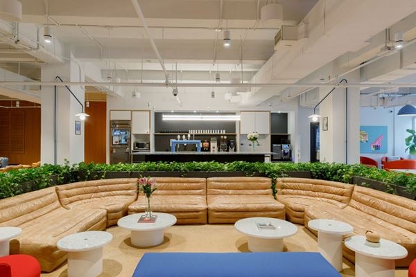 450 Park Ave S Coworking