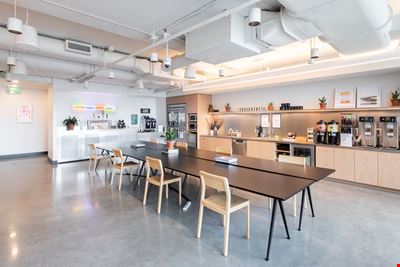 1775 Tysons Blvd Coworking