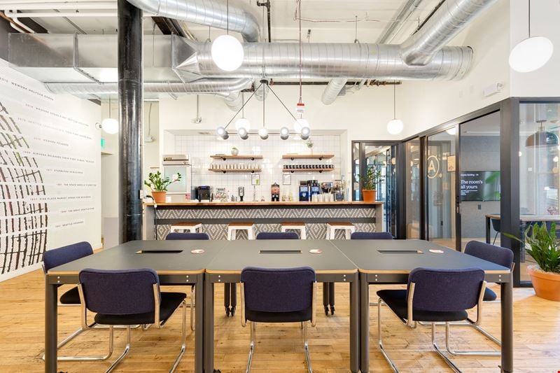 Holyoke Building Coworking